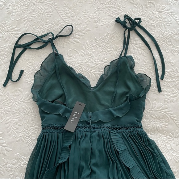 Never a Dull Moment Emerald Green Pleated Dress - Picture 8 of 9